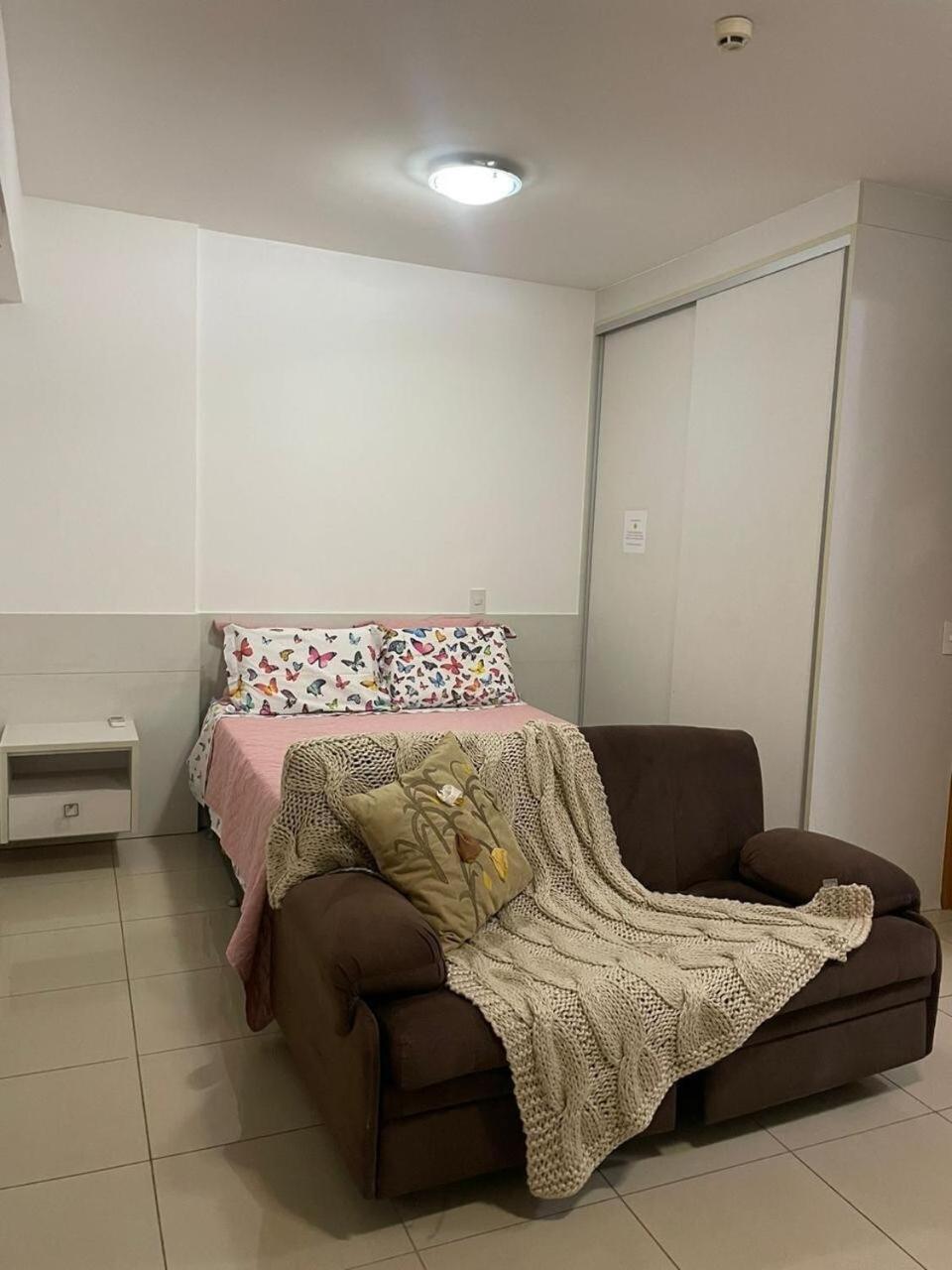 Flat Confortavel E Muito Bem Localizado